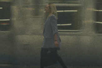 Hear Angel Olsen’s Mournful Cover of Bob Dylan’s ‘One Too Many Mornings’