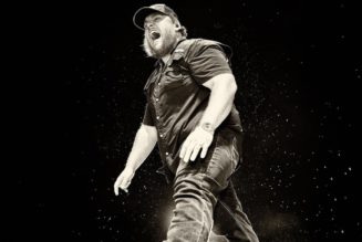 How to Get Tickets to Luke Combs’ 2022 Tour Dates