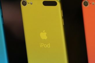 Inventor of the iPod Reveals Initial iPod/iPhone Hybrid Prototype