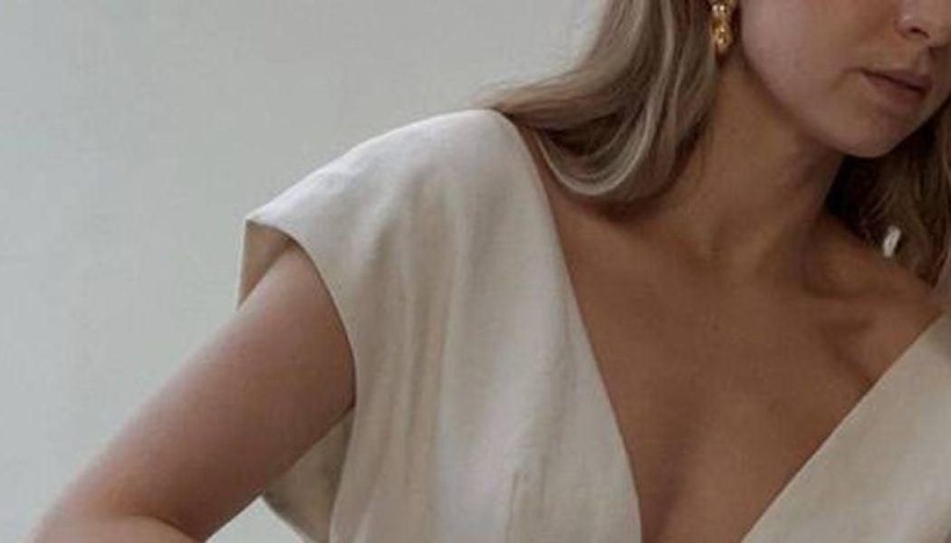 Linen Dresses Are All I Want to Wear This Summer—and These 29 Are Epic