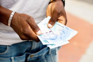 Middle-Income Consumers Spend Up to 80% of their Monthly Salary in 5 Days, FNB says