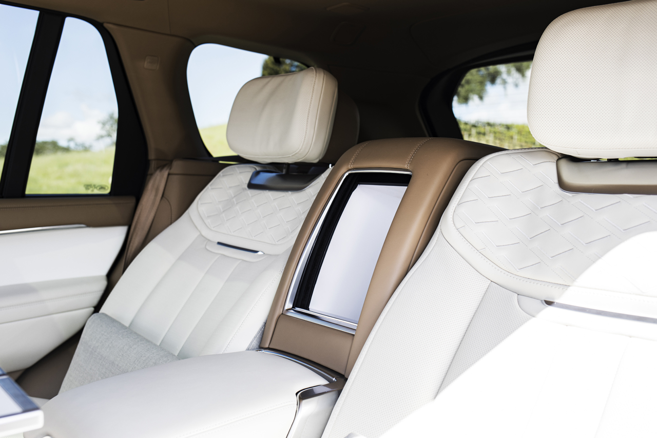 Land Rover Range Rover Open Road Test Drive RR Vogue Sport 2023 New Luxury Car SUV First Driven HYPEBEAST California V8 SV