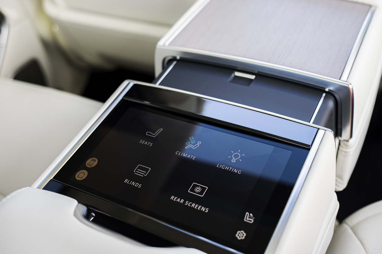 Land Rover Range Rover Open Road Test Drive RR Vogue Sport 2023 New Luxury Car SUV First Driven HYPEBEAST California V8 SV