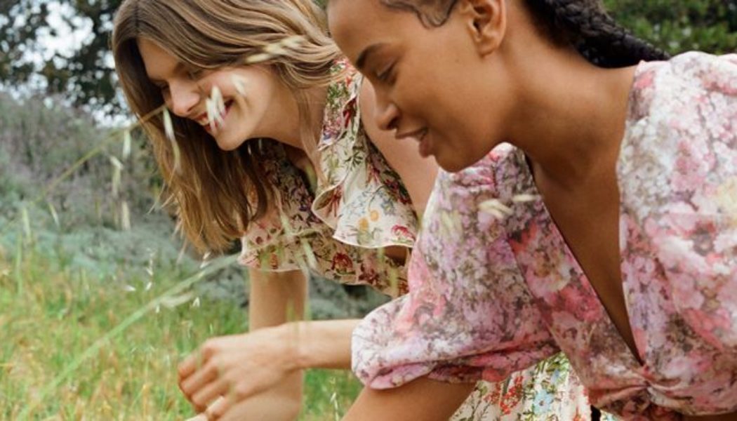 & Other Stories Is Our Go-to Destination for Summer—Here’s Why