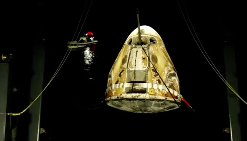 SpaceX successfully returns four astronauts from International Space Station