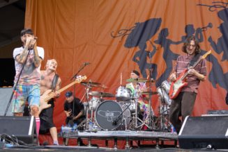 Subbing for Foo Fighters, Red Hot Chili Peppers Salute Taylor Hawkins at New Orleans Jazz Fest