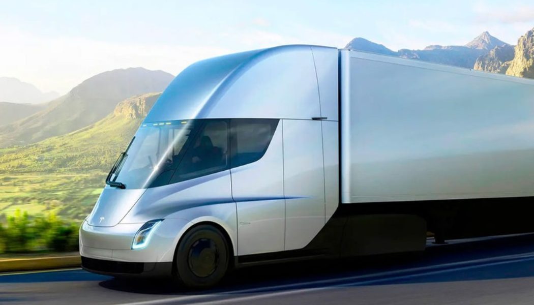 Tesla Is Finally Taking Reservations for Its Semi Truck