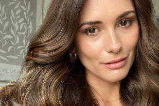 This Hair Wand Gives Salon Worthy Waves – And It’s Only £35