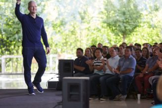 Vergecast: the future of Apple, Fortnite’s back on iOS, and Sonos’ voice assistant