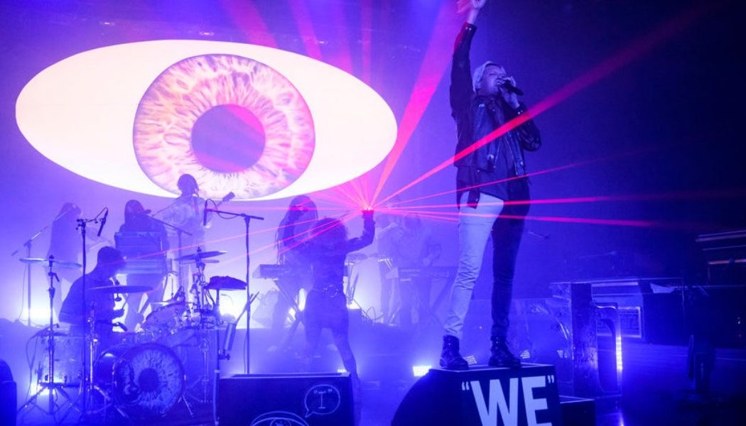 Watch Arcade Fire Play “Age of Anxiety II (Rabbit Hole)” on Fallon