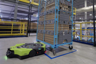Amazon announces its first fully autonomous mobile warehouse robot