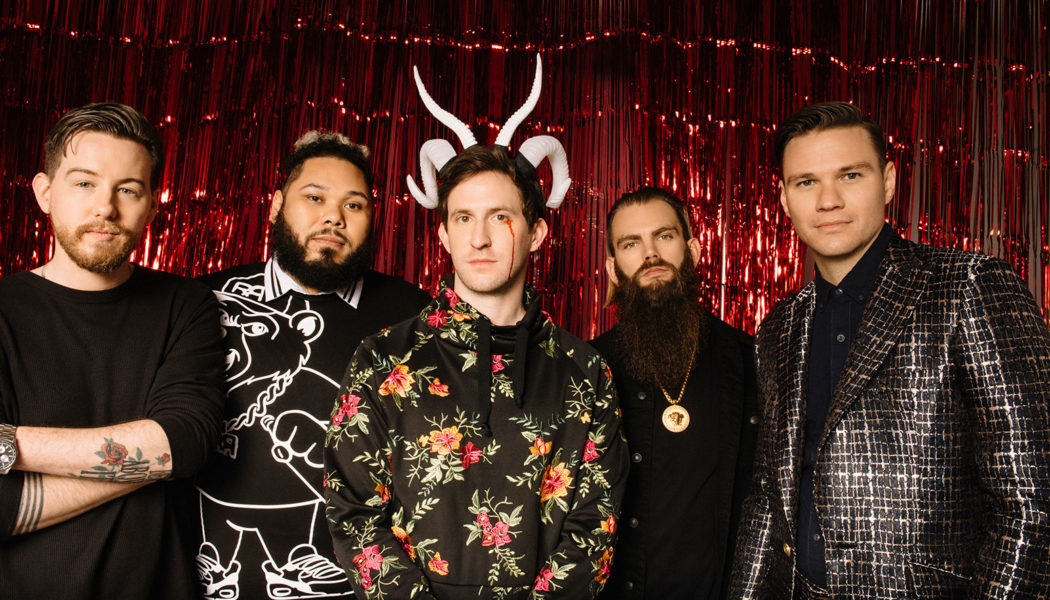 Dance Gavin Dance Vocalist Tilian Pearson Steps Away From Band After Sexual Misconduct Allegations