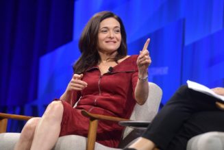 Facebook’s Longtime COO Sheryl Sandberg Steps Down