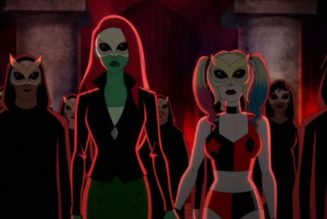 Harley Quinn Unwittingly Attends an Orgy with Poison Ivy in Season 3 Trailer: Watch