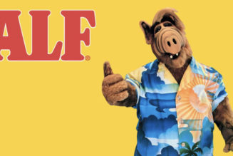 Hide Your Cats, All Episodes of ALF Now Streaming for Free