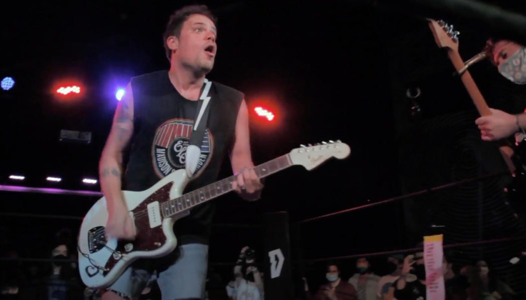 Jeff Rosenstock and Defy Wrestling Release Punk Rock Pay-Per-View for Seattle Venue Fundraiser