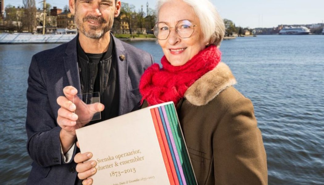 Microsoft-Made Glass Encoded With Thousands of Songs Headed to Doomsday Vault in Norway