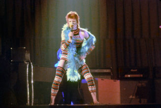 New David Bowie ‘Starman’ Mix Released for Ziggy‘s 50th Birthday