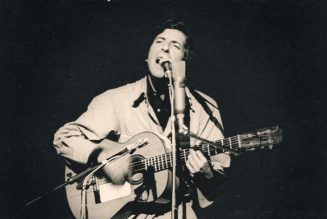 New Leonard Cohen Anthology Released: Listen