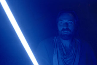 Obi-Wan Kenobi Writer on Reviving Vader and Leia For the Disney+ Series