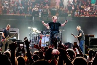Pearl Jam Expands Gigaton With Bonus Live Album