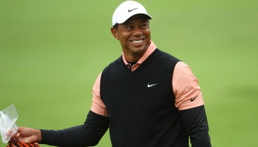 Tiger Woods Becomes a Billionaire