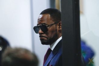Trapped In The Cooler: R. Kelly Should Get Over 25 Years In Prison, Says The Feds