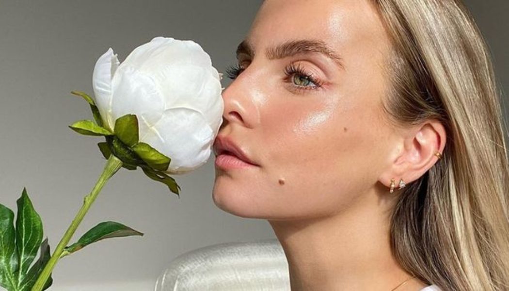 Whenever Someone Asks Me What Perfume I’m Wearing, It’s Almost Always This Brand