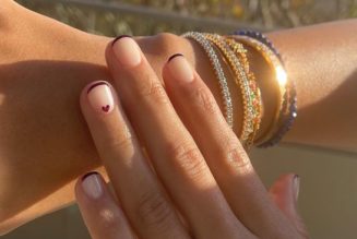 25 Simple (But Effective) Nail Designs for People That Just Don’t Want the Fuss