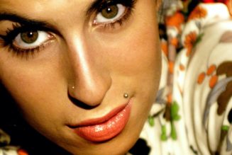 Amy Winehouse Biopic Announced With New Director in Sam Taylor-Johnson