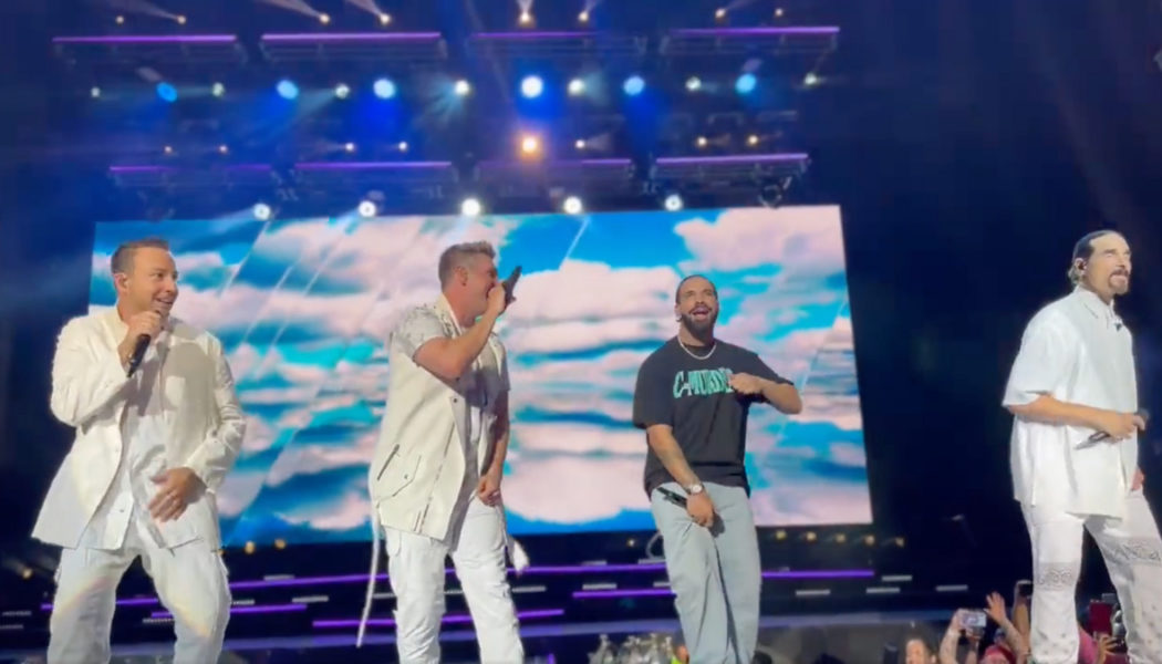 Drake Belts Out “I Want It That Way” with Backstreet Boys at Toronto Show: Watch