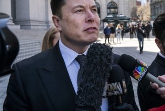 Elon Musk Files Court Request to Delay Twitter Trial to 2023