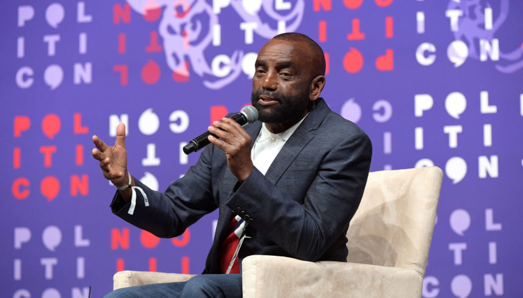 Far-Right, Anti-Gay Pastor Jesse Lee Peterson Allegedly Had Secret Same-Sex Relationships