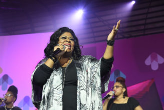 Gospel Bird: Kim Burrell Dragged For Pompous Pulpit Talk Online