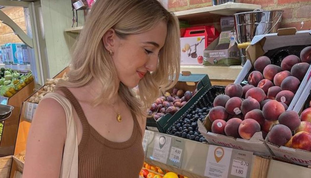 I’m Friends With a Lot of Beauty Experts—Here Are the Treatments They Always Get