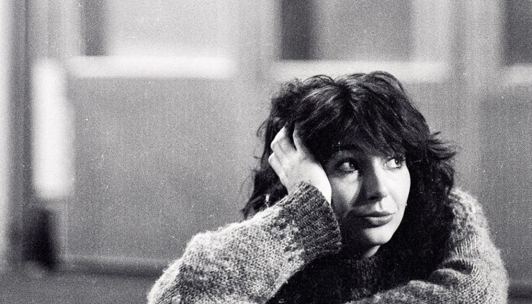 Kate Bush Returns to Top 10 on Alternative Airplay Chart After Record 28-Year Break