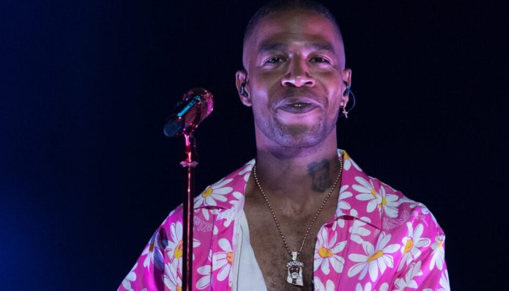 Kid Cudi Gets Hit by Water Bottles, Storms Off Rolling Loud Stage After Four Songs