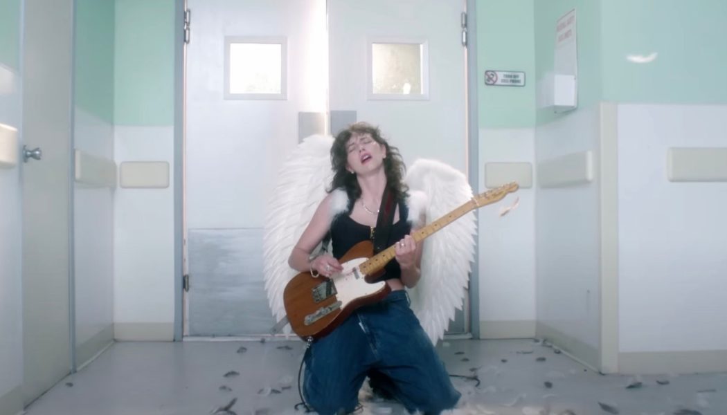 King Princess Dedicates New “Let Us Die” Video to Foo Fighters’ Taylor Hawkins