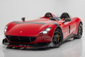 Mansory’s Ferrari Monza SP1/SP2 Puts Luxury, Asymmetry and Power First