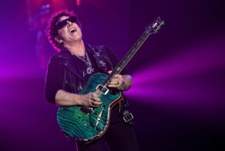 Neal Schon Opens Up About Journey’s Early Days on the Lipps Service Podcast