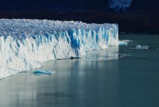 Researcher Documents Climate Change Effects By Transcribing Ambient Sounds of Glaciers