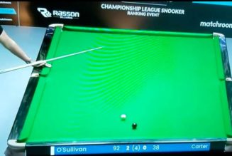 Ronnie O’Sullivan Pulls off Fart-and-Pot for the Second Time and Leaves Referee in Hysterics