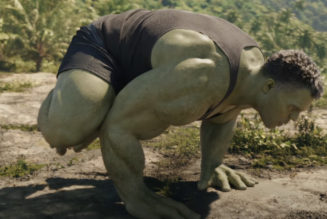 She-Hulk’s new trailer shows the importance of spandex and yoga