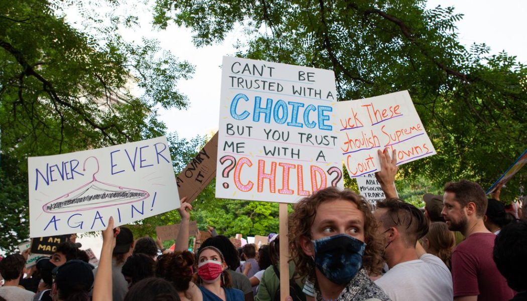 Social networks won’t be able to stay neutral on abortion