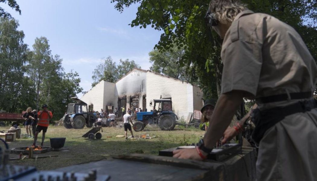 Volunteers Create Clean-Up Rave Initiative To Repair War-Torn Ukraine