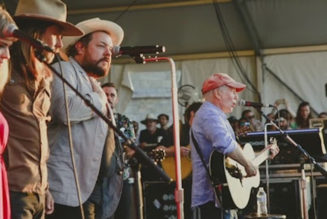 Watch Paul Simon Play Newport Folk Festival For First Time During Nathaniel Rateliff’s Set