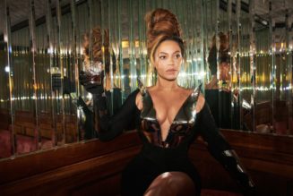 Beyonce Challenges LF System For U.K. Singles Chart Crown