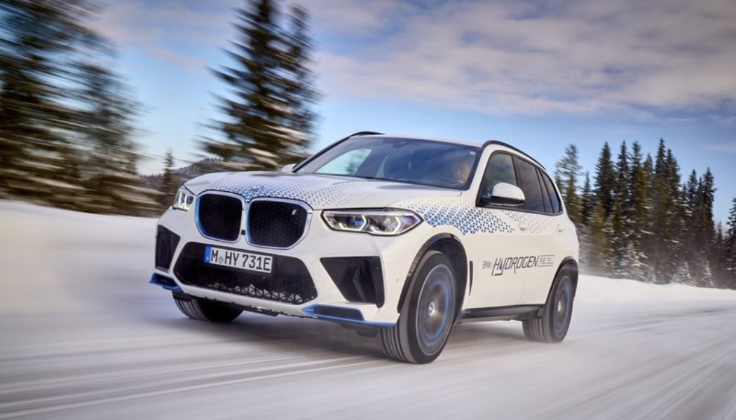 BMW Joins Toyota to Co-Develop New Hydrogen Fuel Cell Vehicles