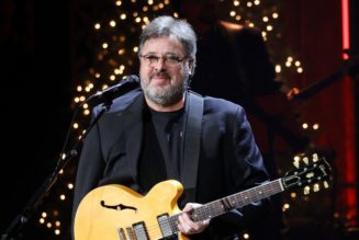 ‘CMT Giants’ to Honor Vince Gill