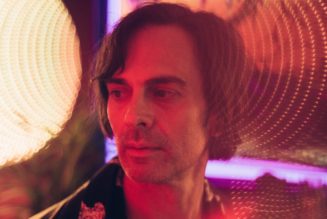 Dean Fertita Announces Debut Solo Album, Shares New Song